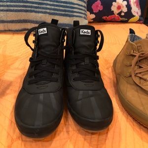 Keds booties. Tan size 11. Never worn. Navy-10.